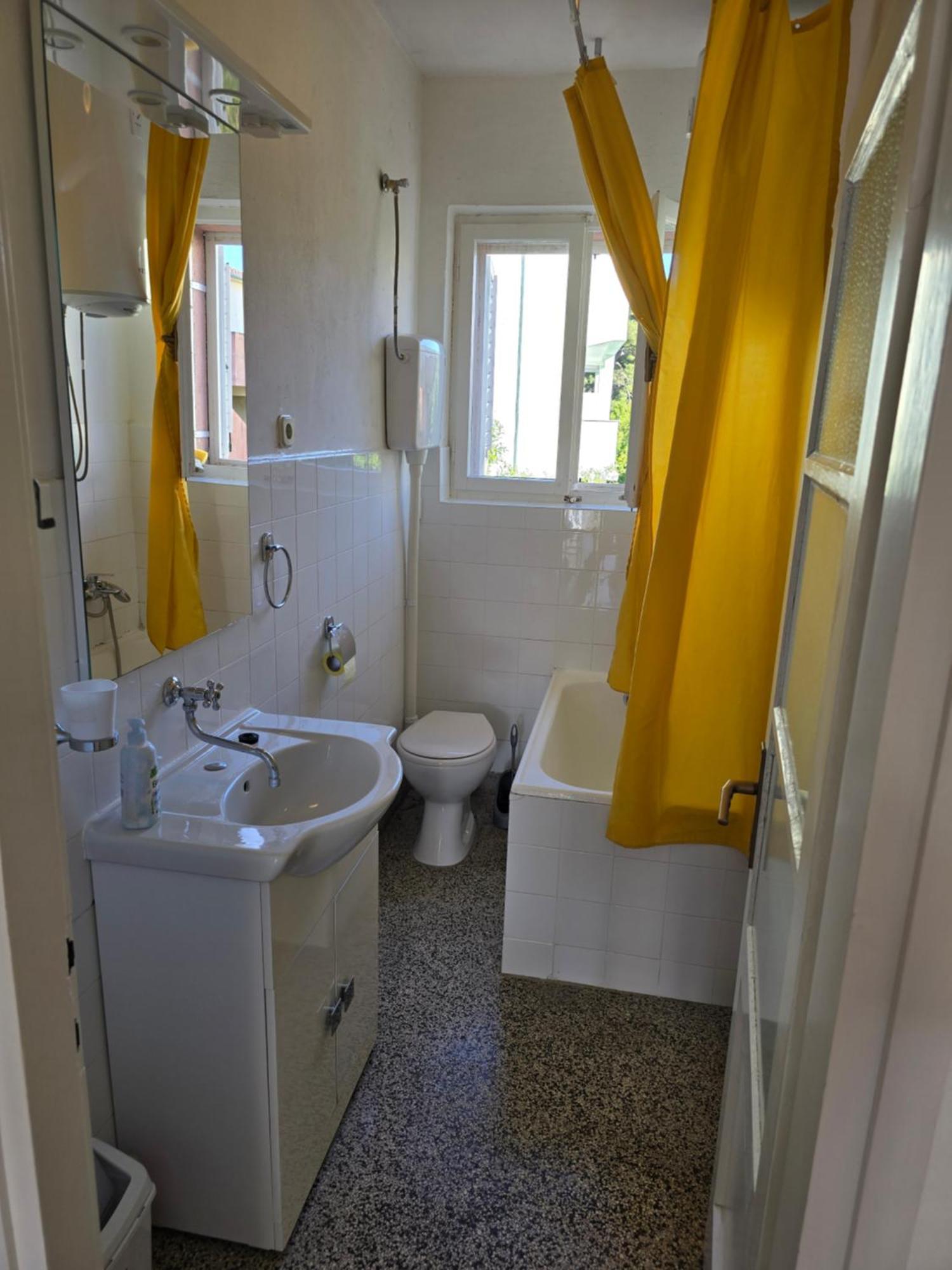 Apartment Tome Biograd Na Moru Exteriér fotografie